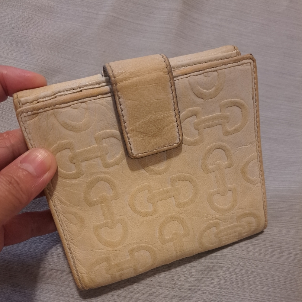 Gucci ivory white bamboo D-ring bifold wallet - Picture 3 of 14